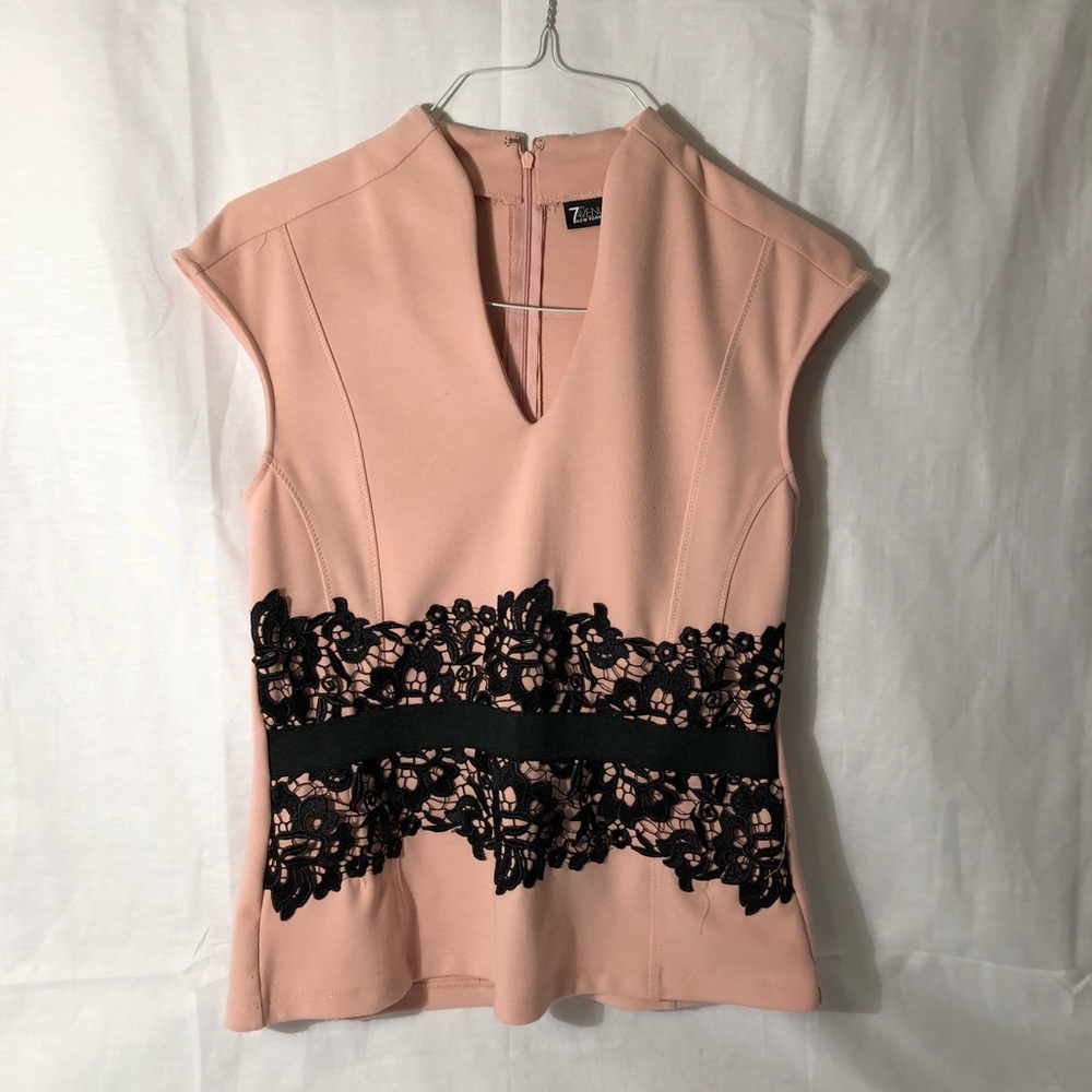 7th Ave New York & Co sleeveless blouse.
